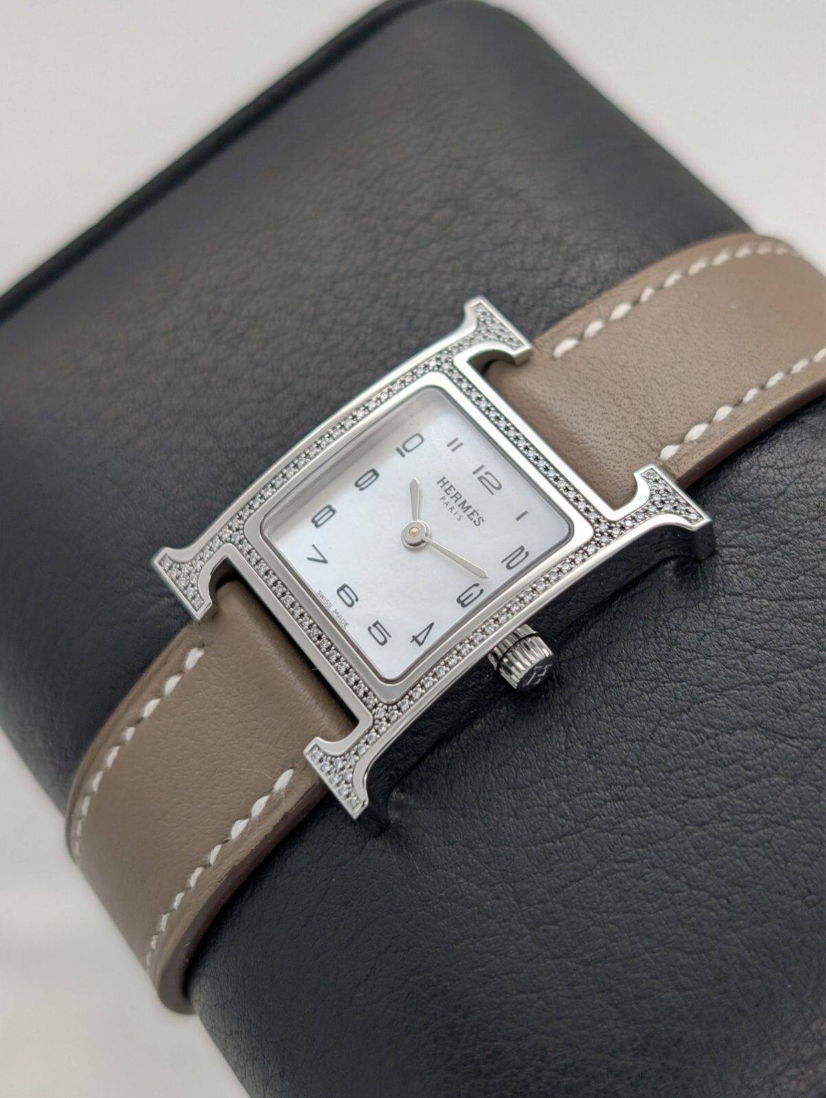 Hermès Hermes Heure H Ø30mm Diamond Fullset Stahl Uhr Perlmutt Dial HH1.235 #786