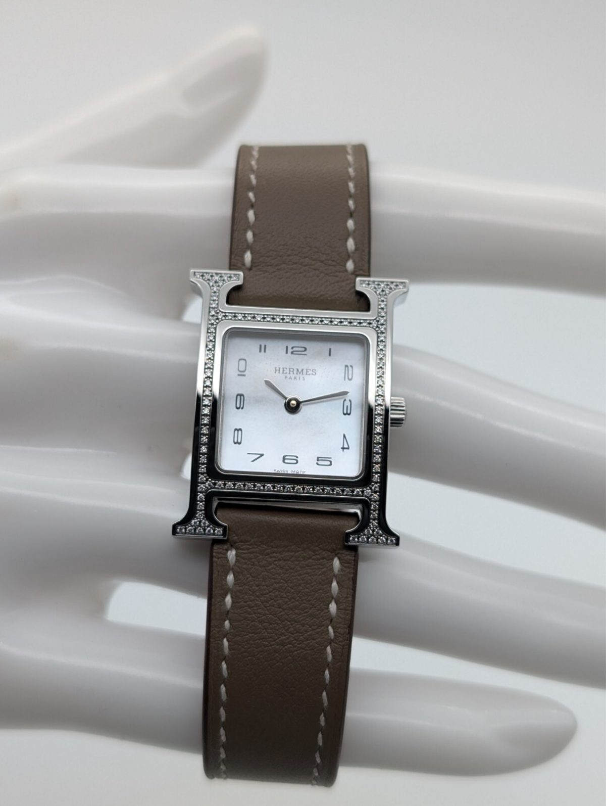 Hermès Hermes Heure H Ø30mm Diamond Fullset Stahl Uhr Perlmutt Dial HH1.235 #786