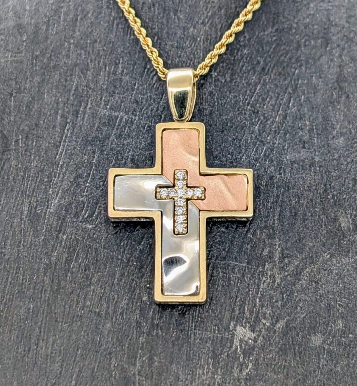 Anhänger Kreuz Jesus 585/14K Tricolor Gold für Halsketten 5,50Gramm #729