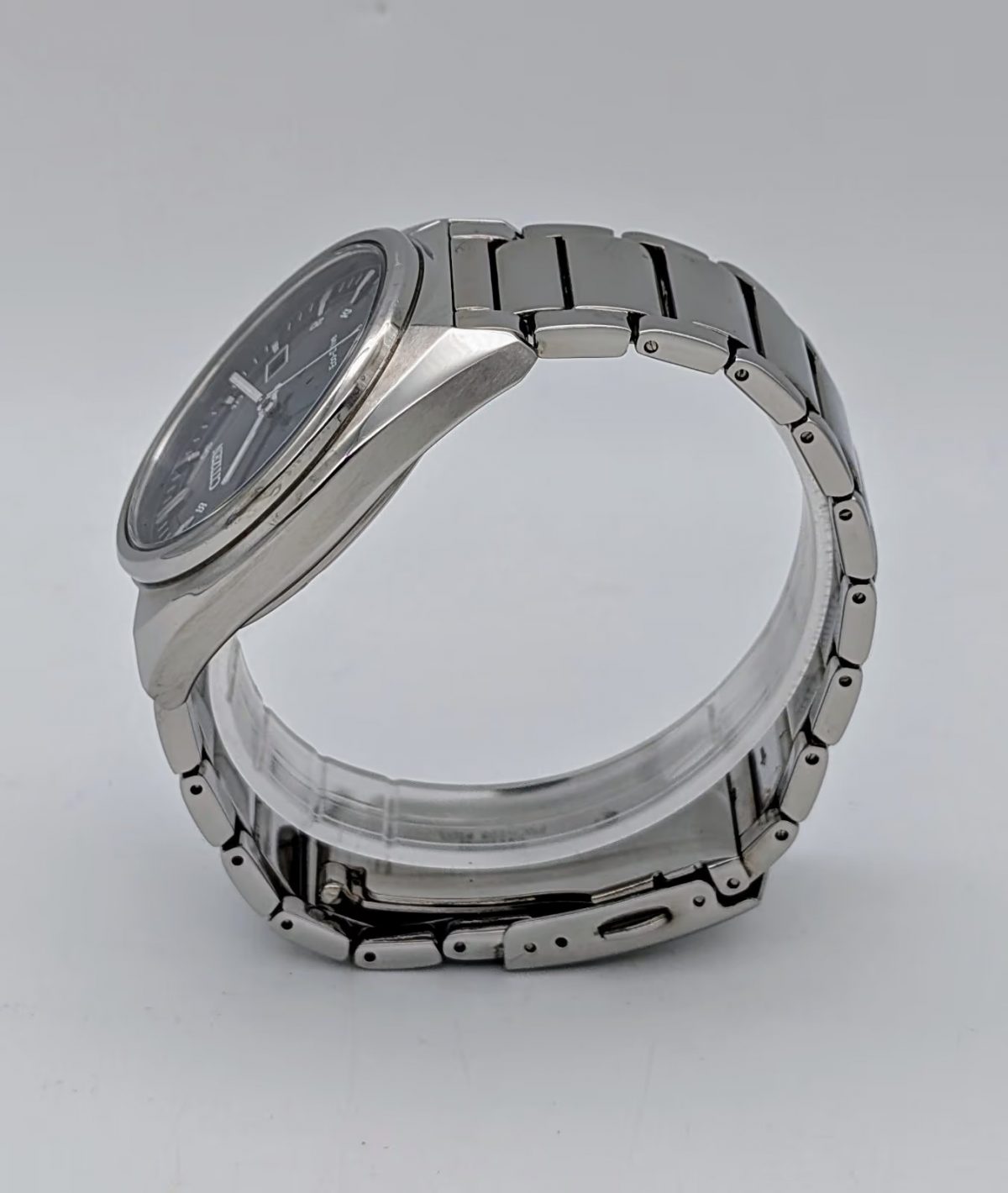 Citizen Eco-Drive j810-s113628 Herrenuhr Uhr Ø41mm Quarz #540