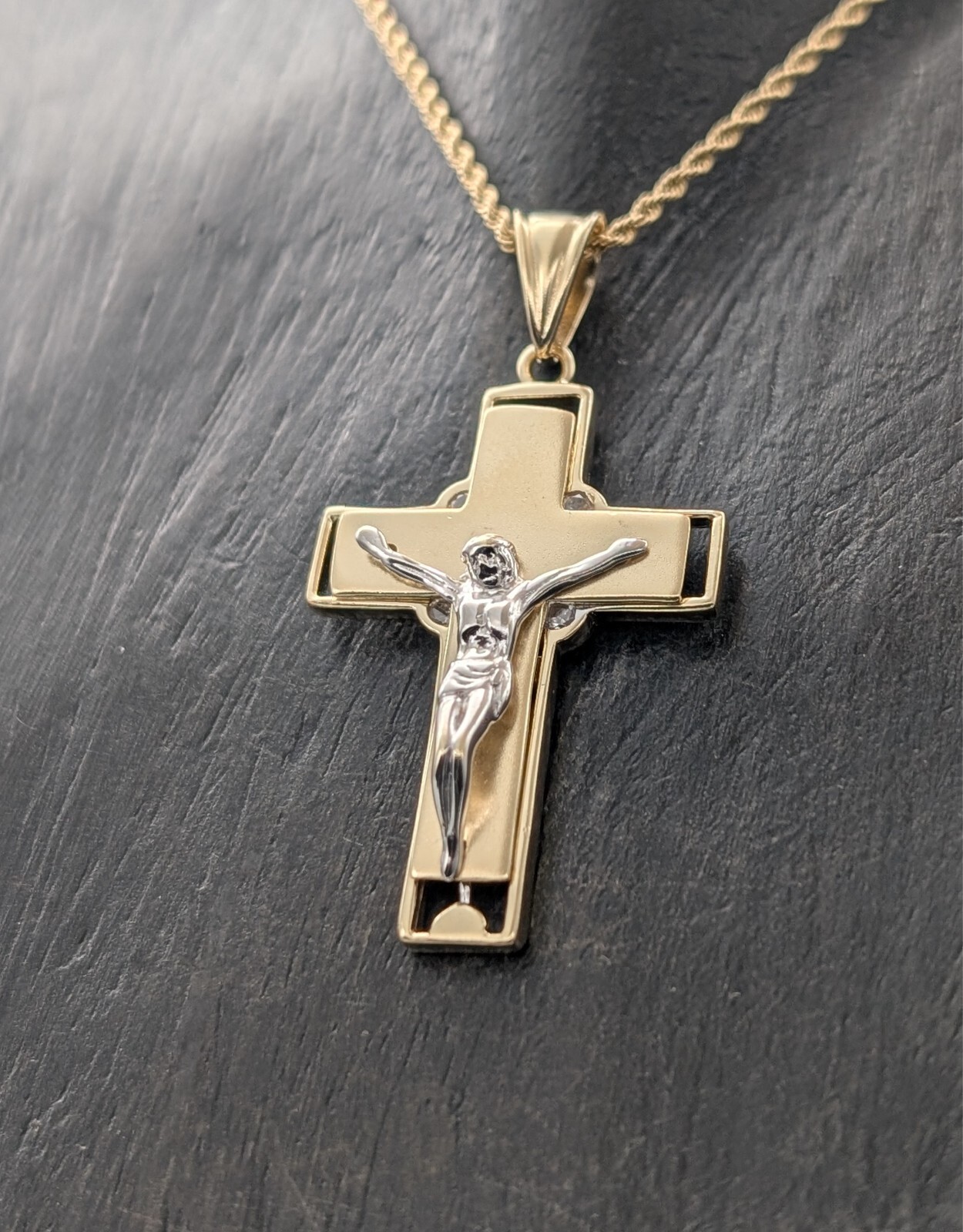 Anhänger Kreuz 585/14K Jesus Unisex 5,30Gr. Gelb-Weißgold für Halsketten #989