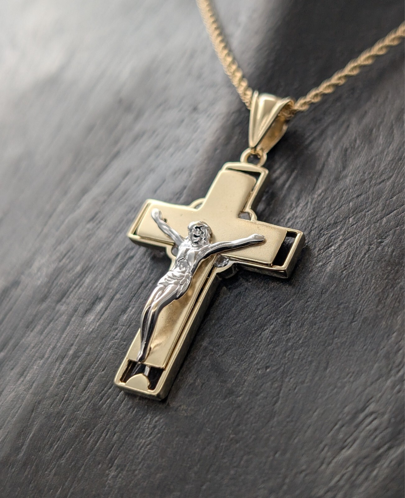 Anhänger Kreuz 585/14K Jesus Unisex 5,30Gr. Gelb-Weißgold für Halsketten #989