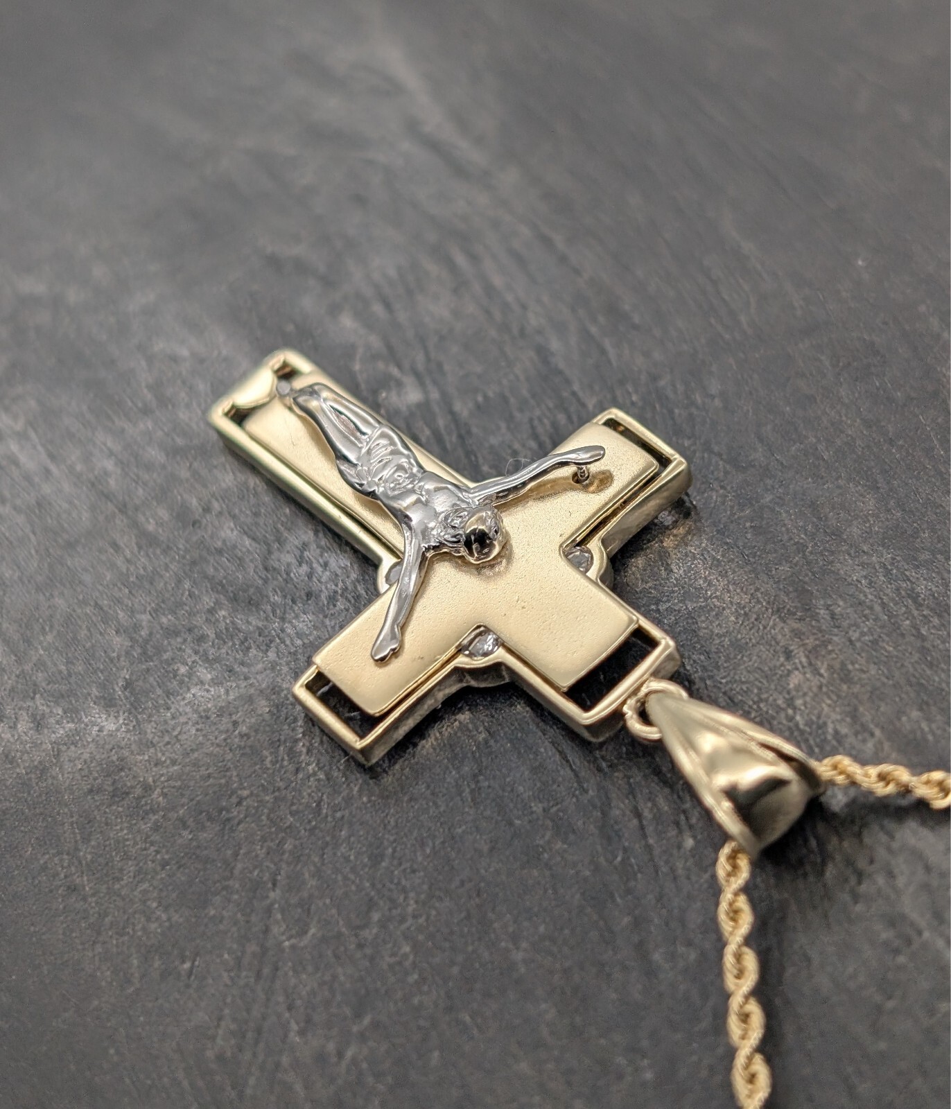 Anhänger Kreuz 585/14K Jesus Unisex 5,30Gr. Gelb-Weißgold für Halsketten #989