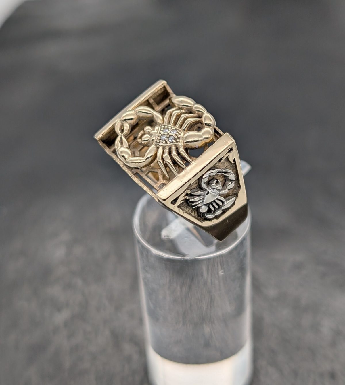 Skorpion Siegelring Ring 585/14K 9,60Gr. Gelbgold Gr.62 #1072