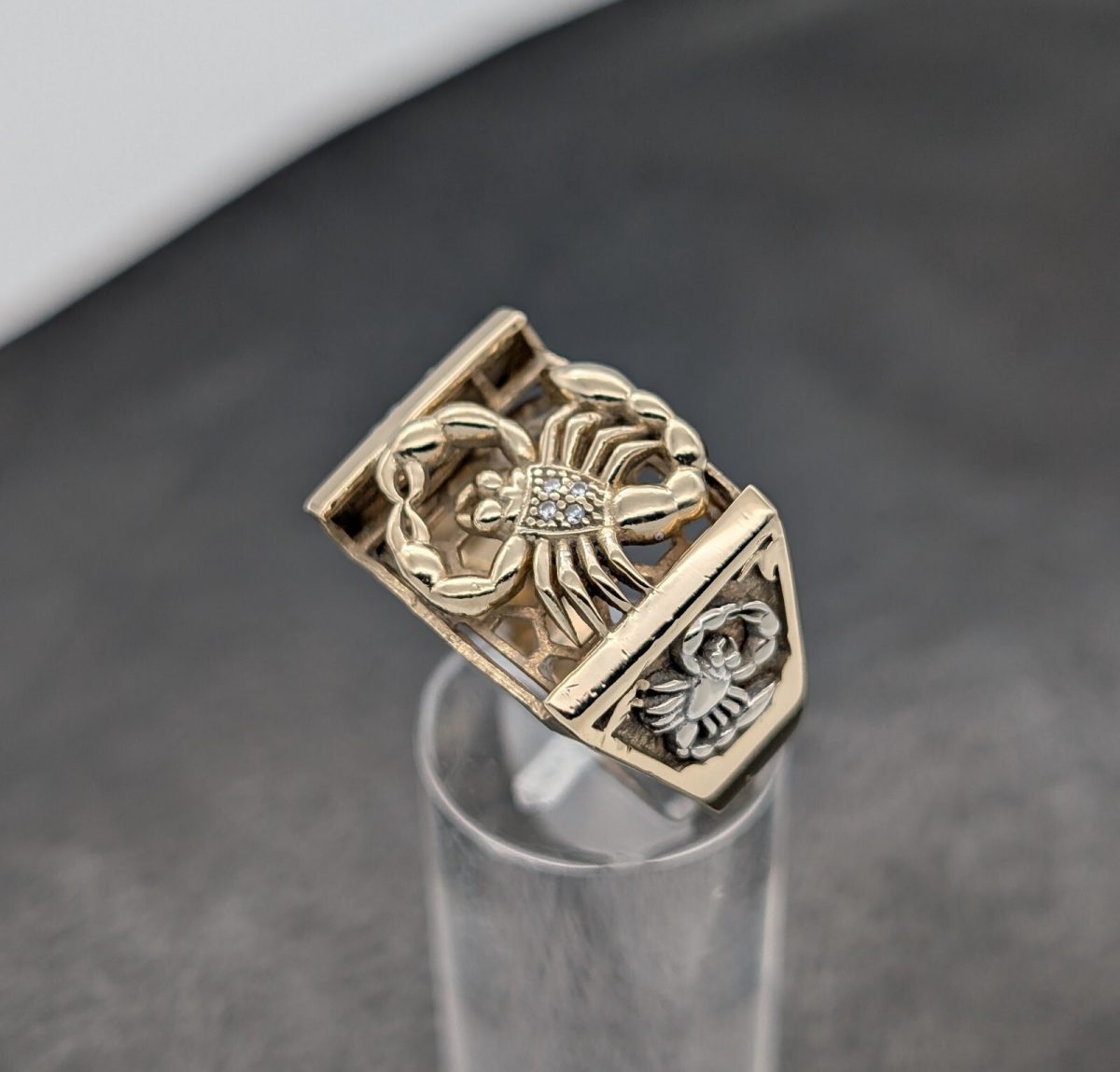 Skorpion Siegelring Ring 585/14K 9,60Gr. Gelbgold Gr.62 #1072
