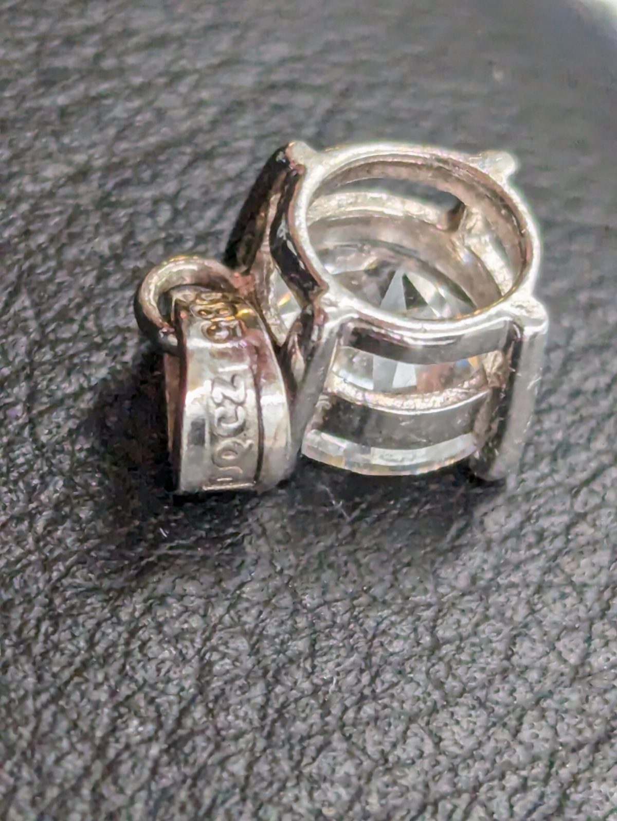 Zirkon Anhänger 585/14K 0,90Gramm Weißgold Edelstein #92