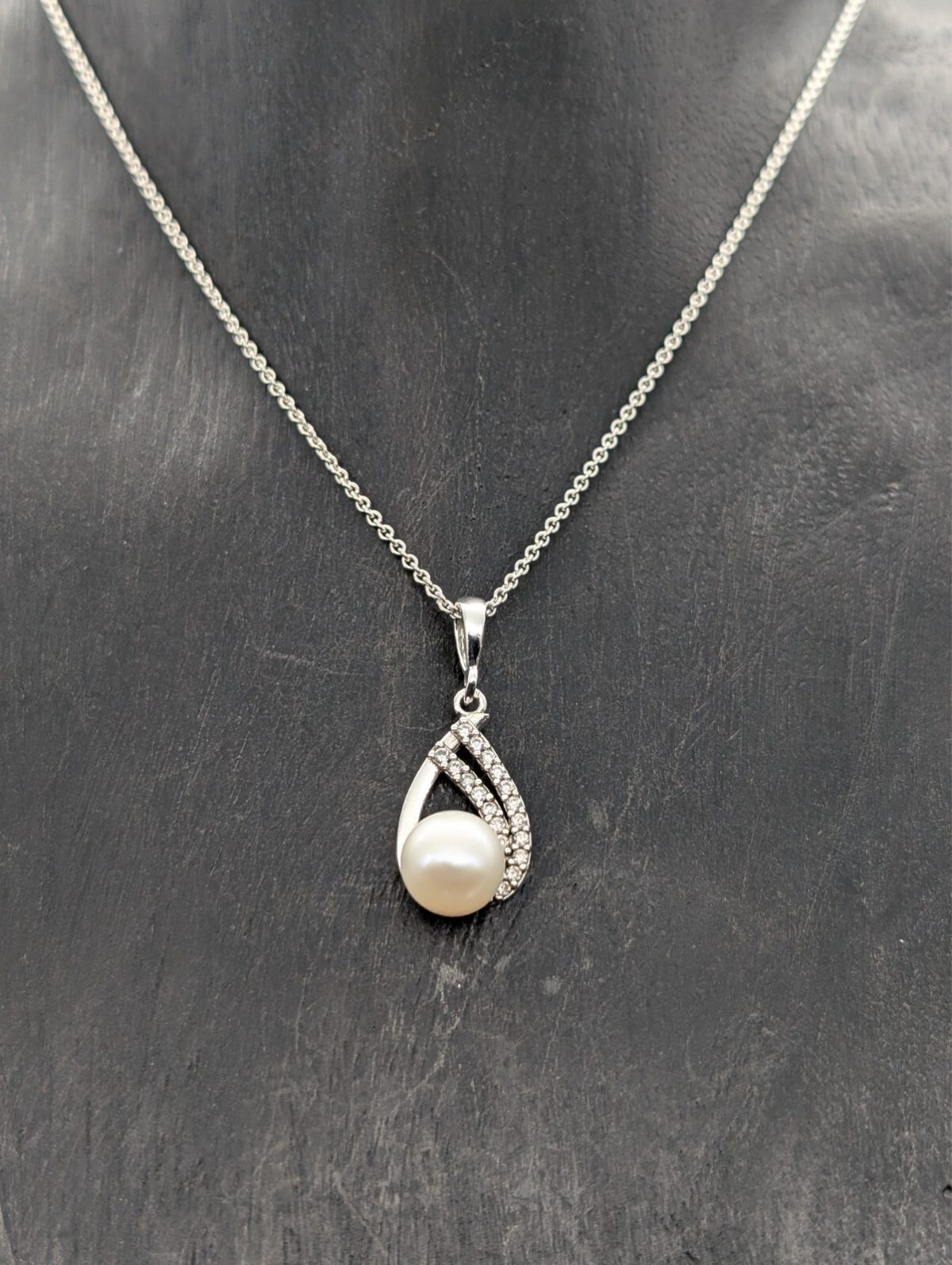 Perlen Anhänger mit kette 46cm 925 Sterling Silber 3,80Gramm