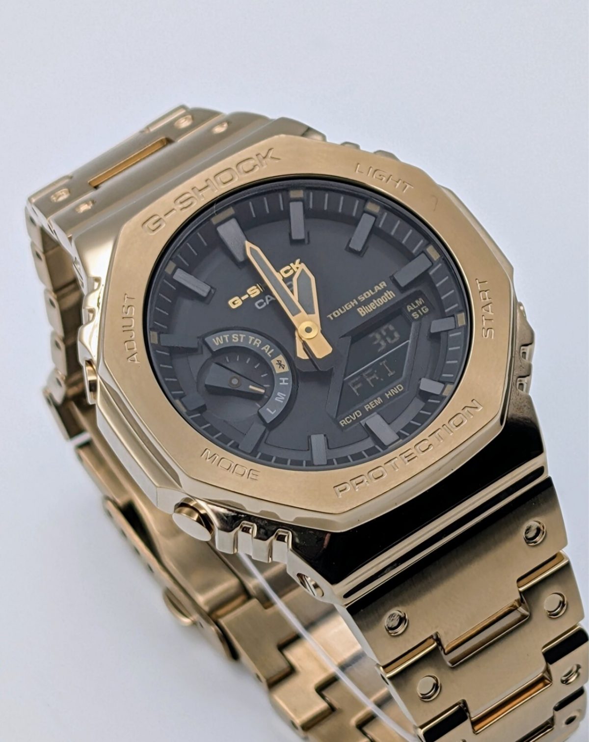 Casio G-Shock Ref: GM-B2100GD-9AER 44mm Quarz Herrenuhr #774