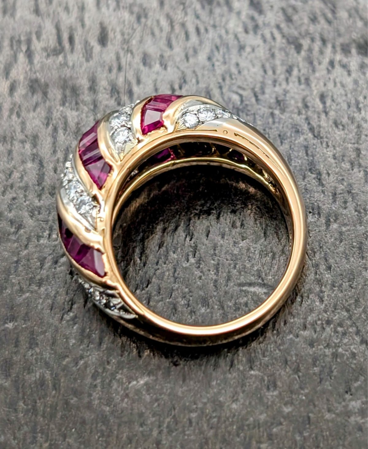 750/18K Gelbgold Cocktail Rubin Brillanten Ring 11,00g Damenring [Gr.52] #1430