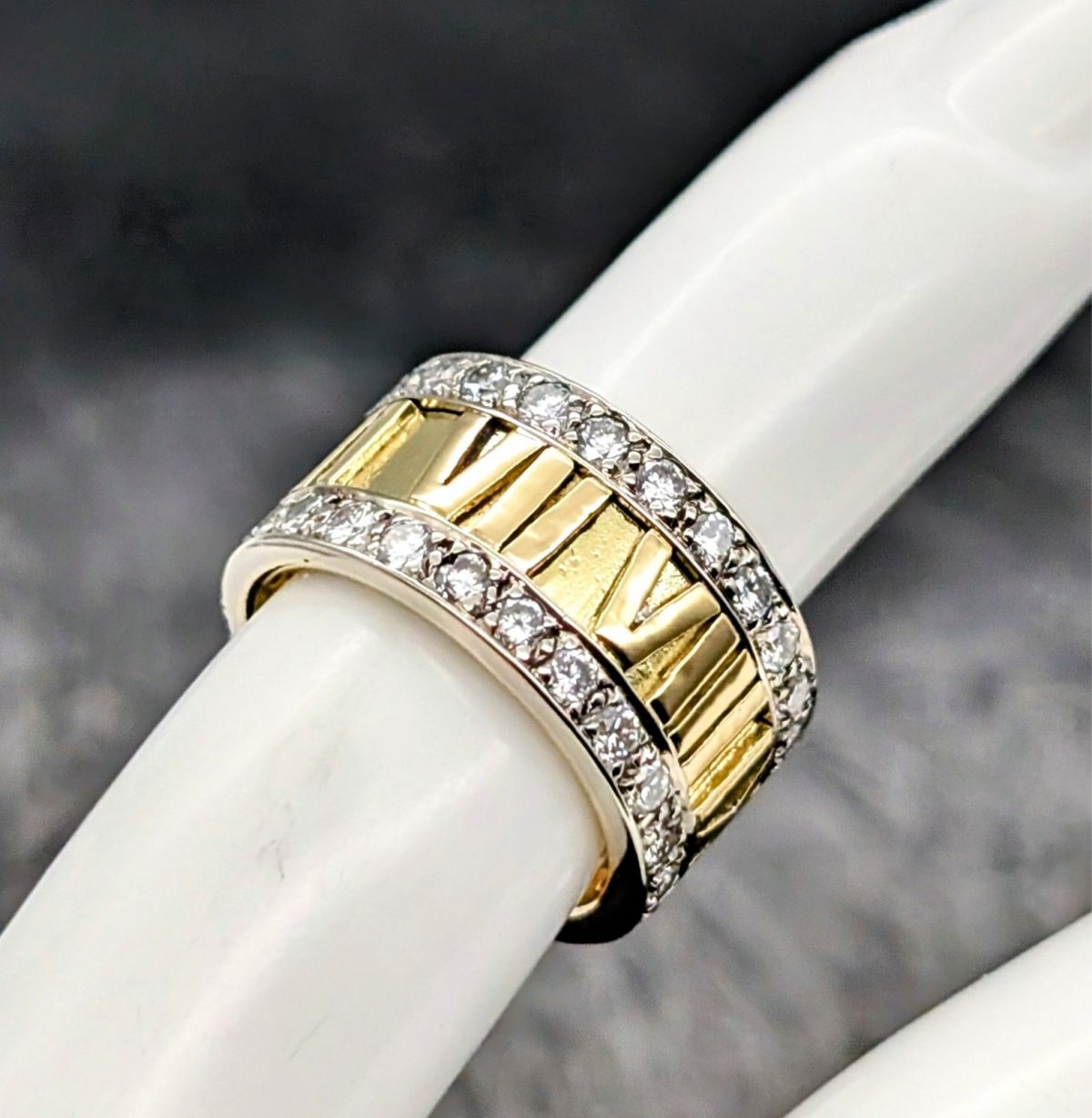750/18K Gelbgold Römischer Brillanten Ring - 13,20g - Damenring [GR.47] #1431