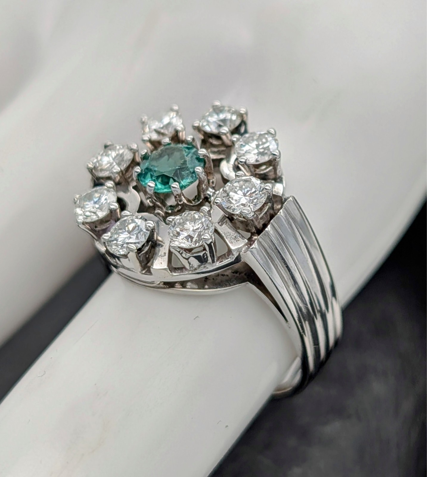 585/18K Gold 0,80ct Brillanten Smaragd Ring - 8,10g - Damenring [Gr.54] #1503