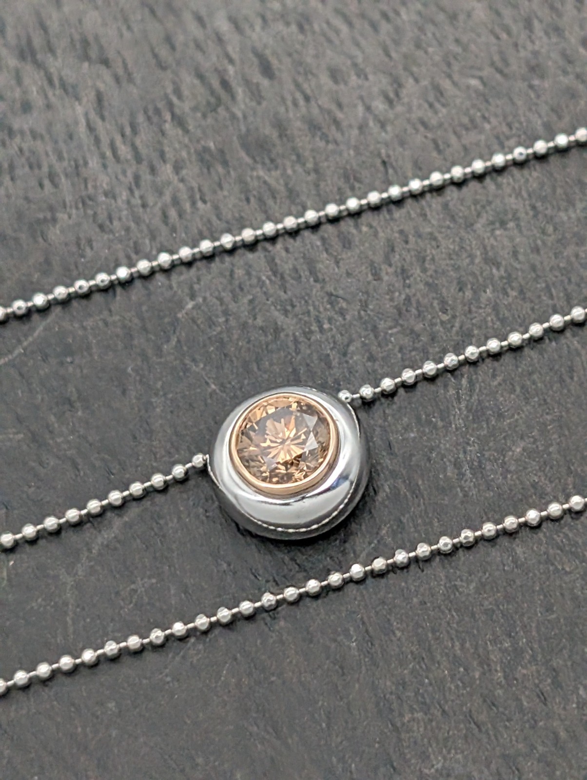 585/14K Weißgold 1,00ct Champagner Brillant Collier 6.15g Kugelkette 46cm #1557