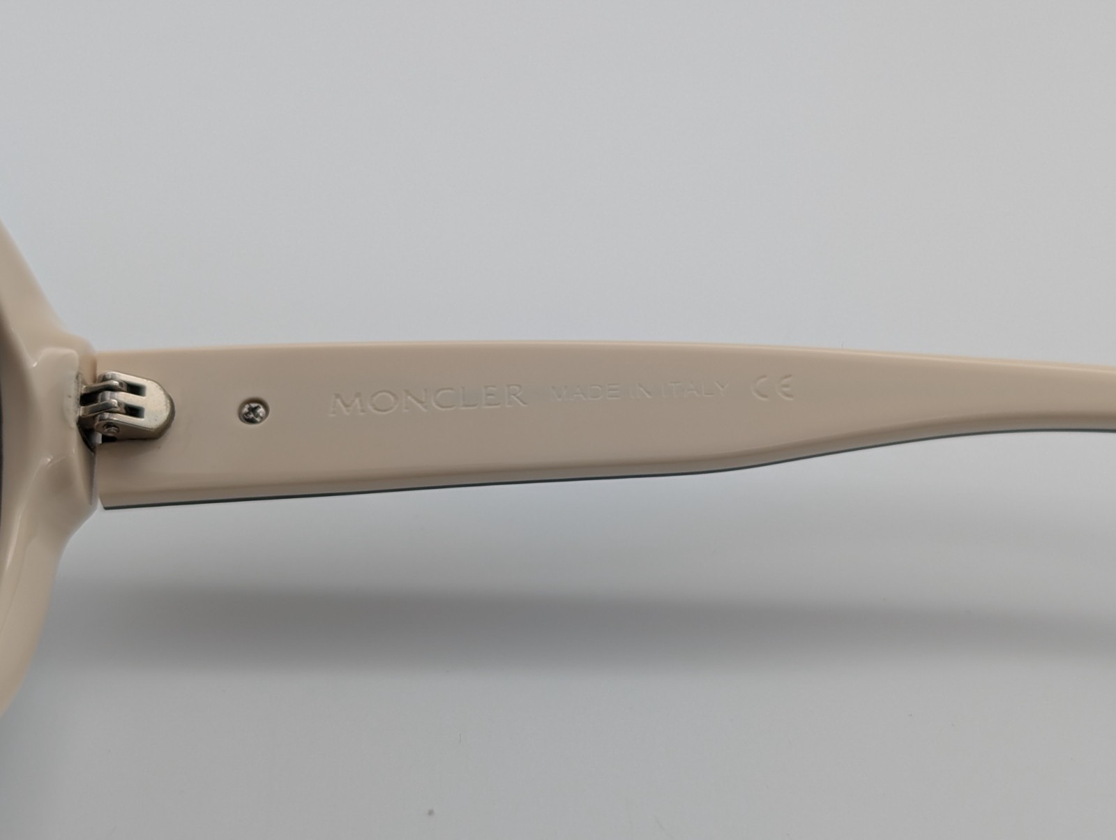 Moncler MC542S01 – Sonnenbrille - 55□19 – 140 Schwarz -Weiß #1802