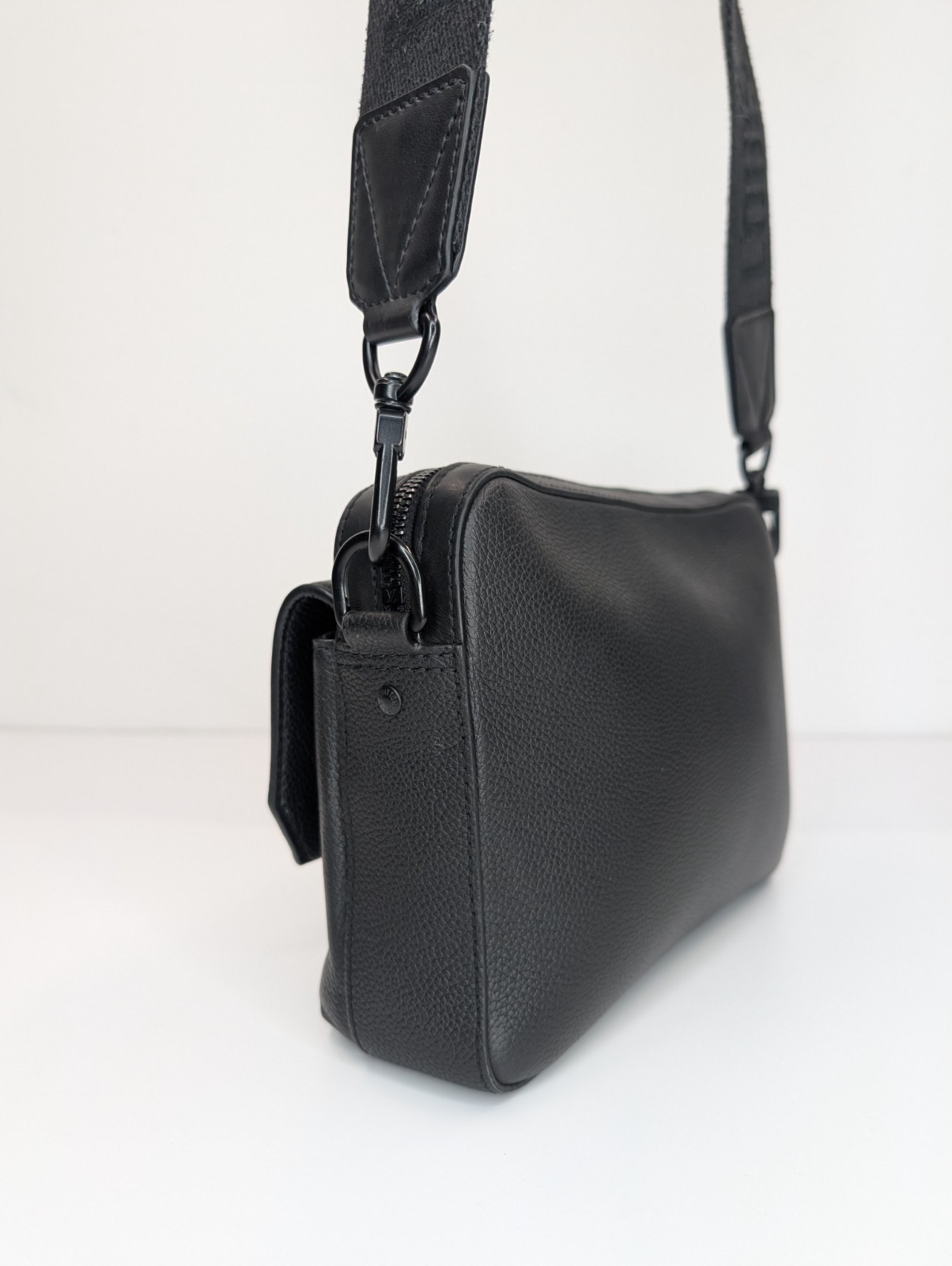 Louis Vuitton Herren Crossbody / Messenger Bag – M22482 Leder Full Set #1911