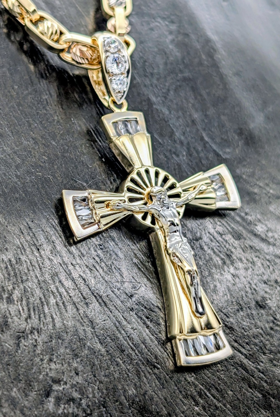 Anhänger Kreuz Jesus Zirkonia 585/14K Gelbgold – 12g – für Halsketten #2001
