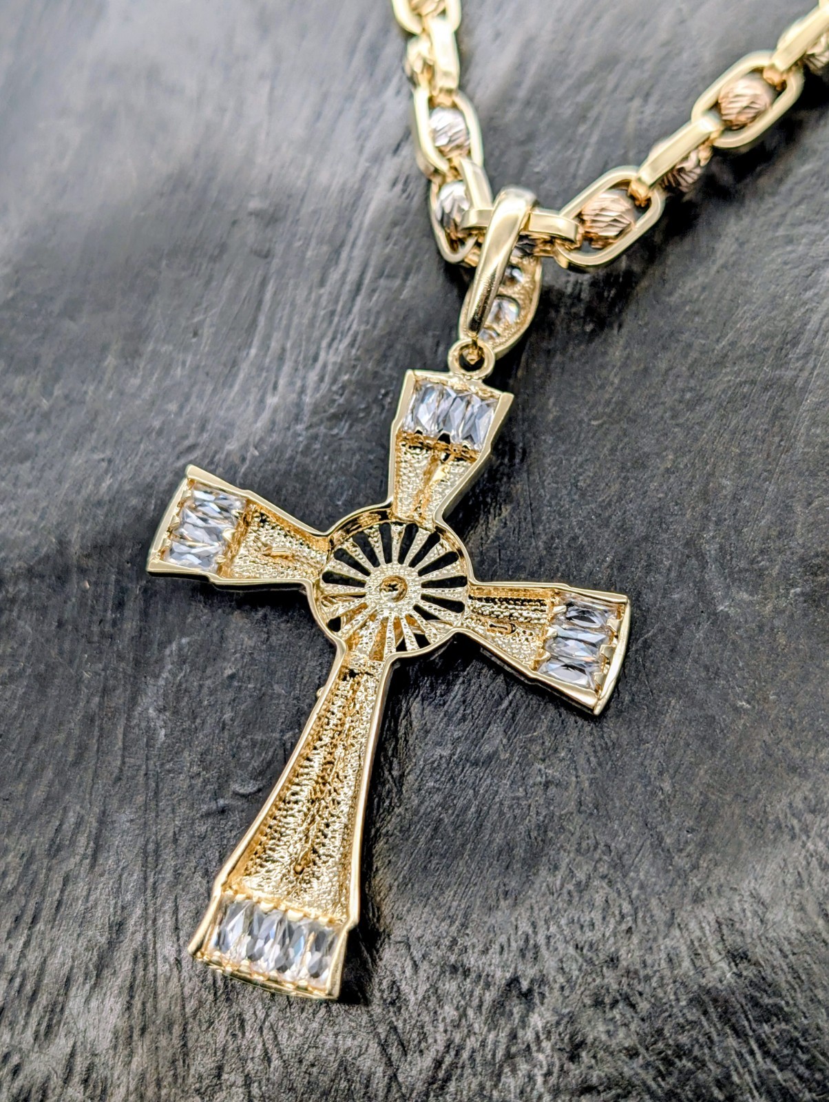 Anhänger Kreuz Jesus Zirkonia 585/14K Gelbgold – 12g – für Halsketten #2001