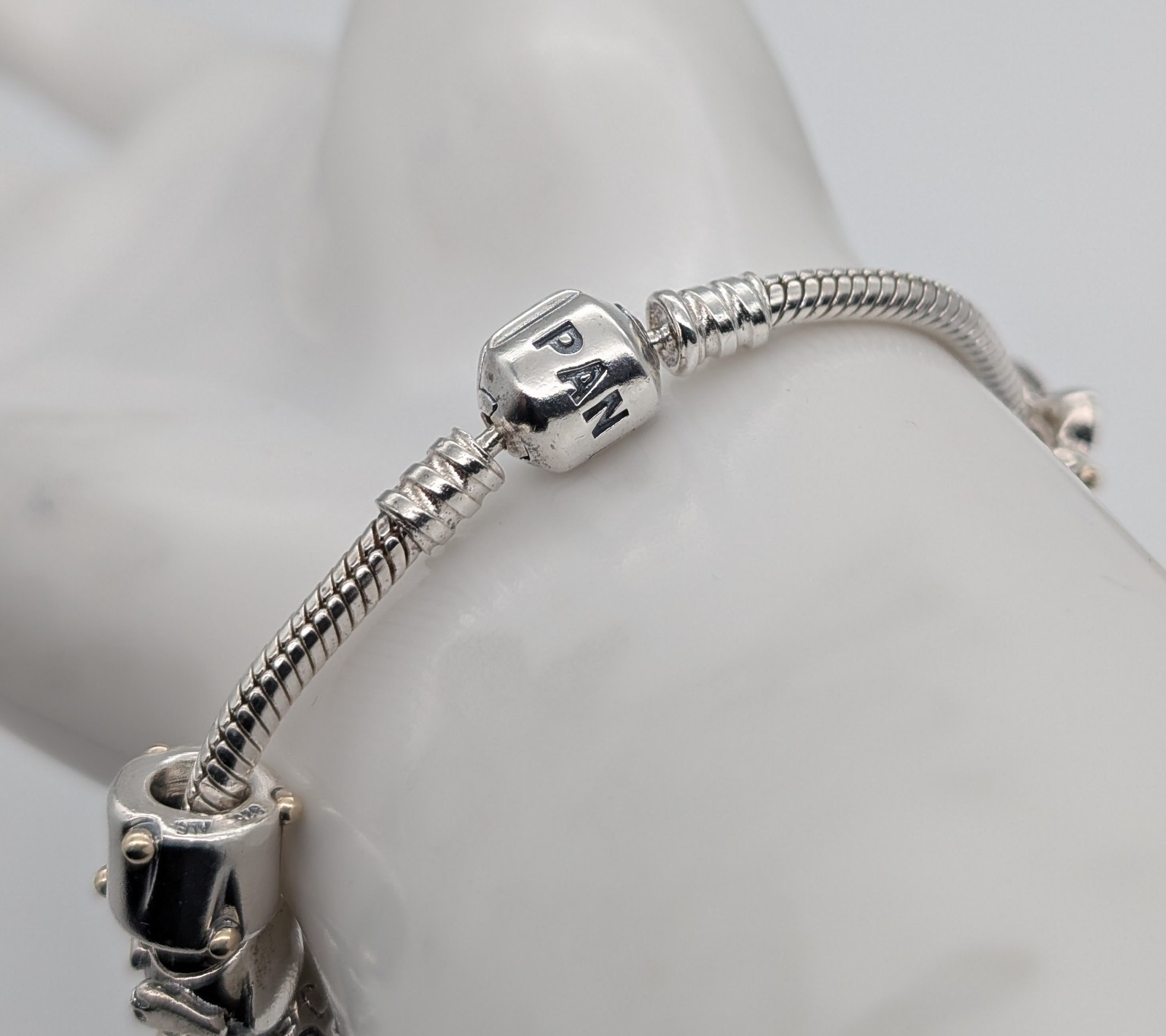 Pandora Armband 925 Sterling Silber - 55,40 g - Charmarmband 18cm #1858