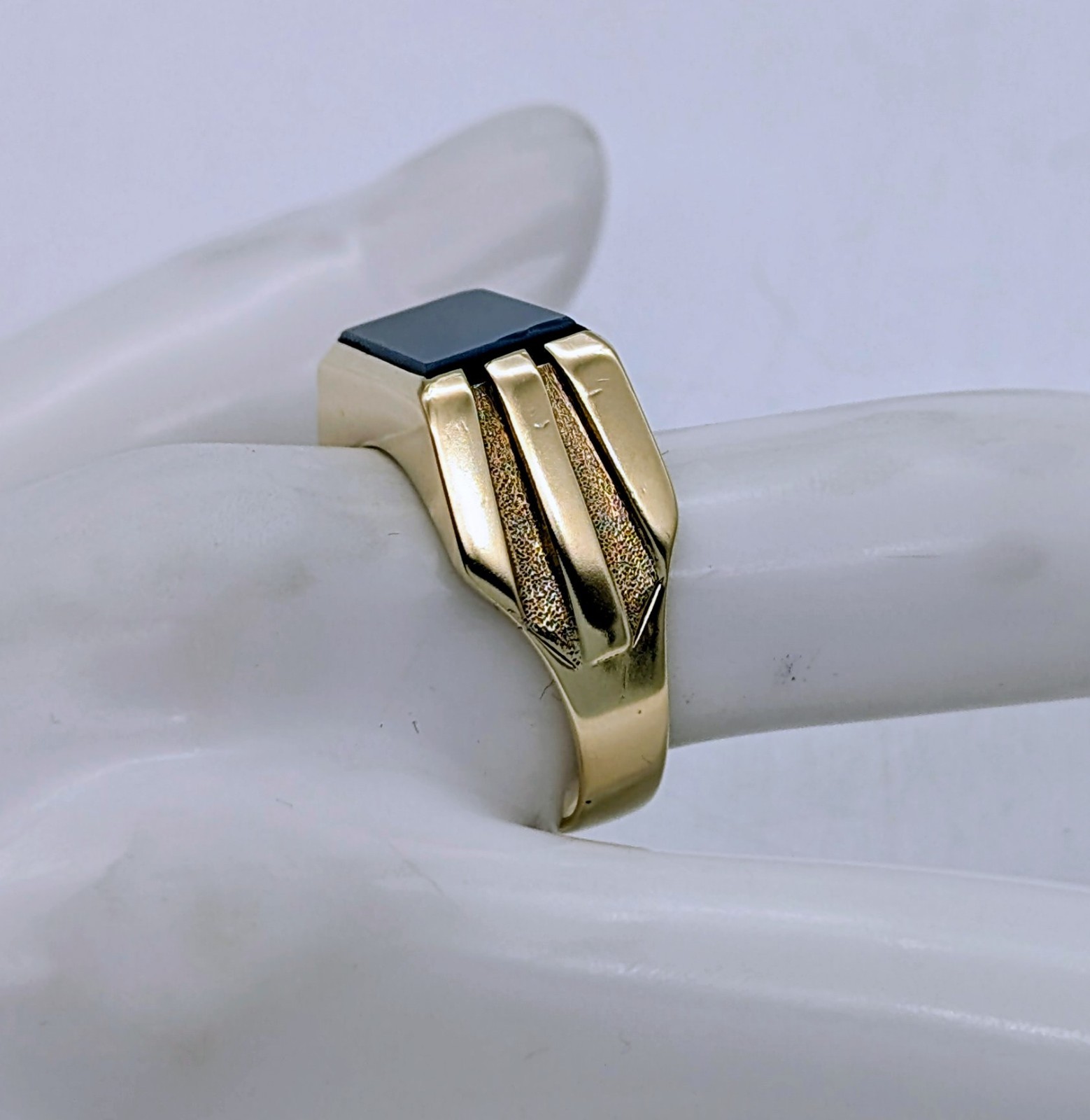 Lagenstein Siegelring Gelbgold 585/14K – 8,70g – (Größe 60) Design Ring #1914