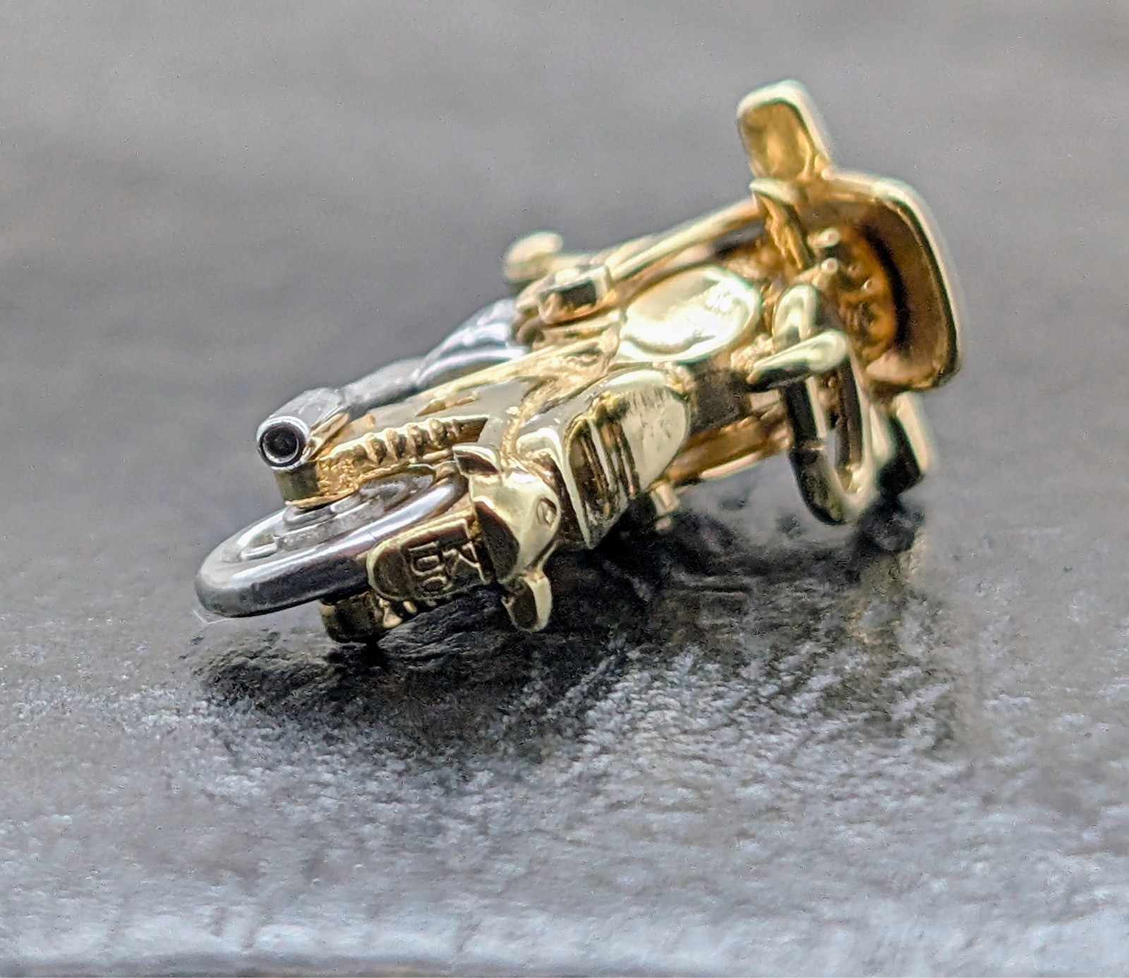 Motorrad Anhänger 333/8K Gelbgold – 5,25g – für Halsketten #N191