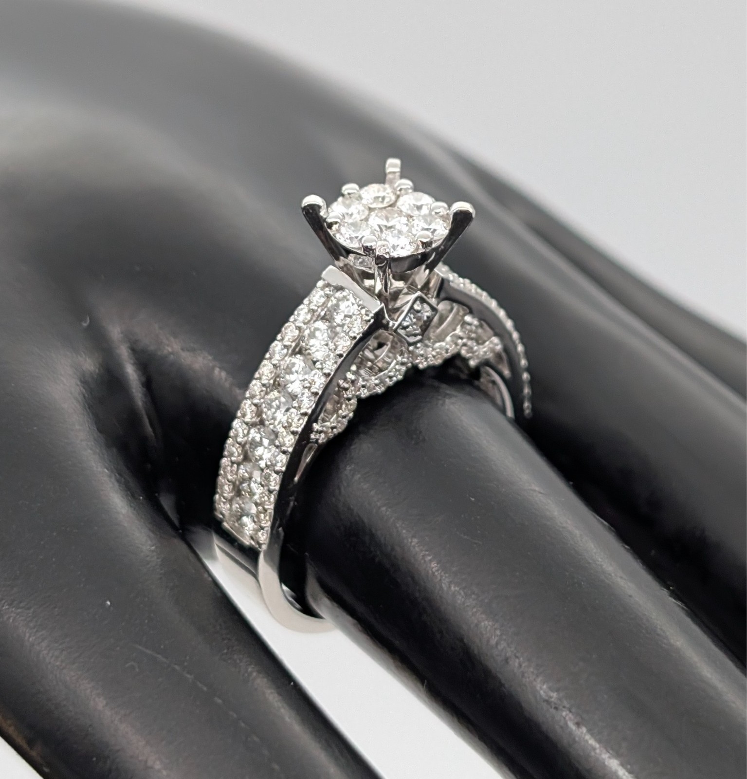 Solitär Brillant Damen Ring 2,87ct Weißgold 750/18K – 7,60g – (Gr. 57) #2006