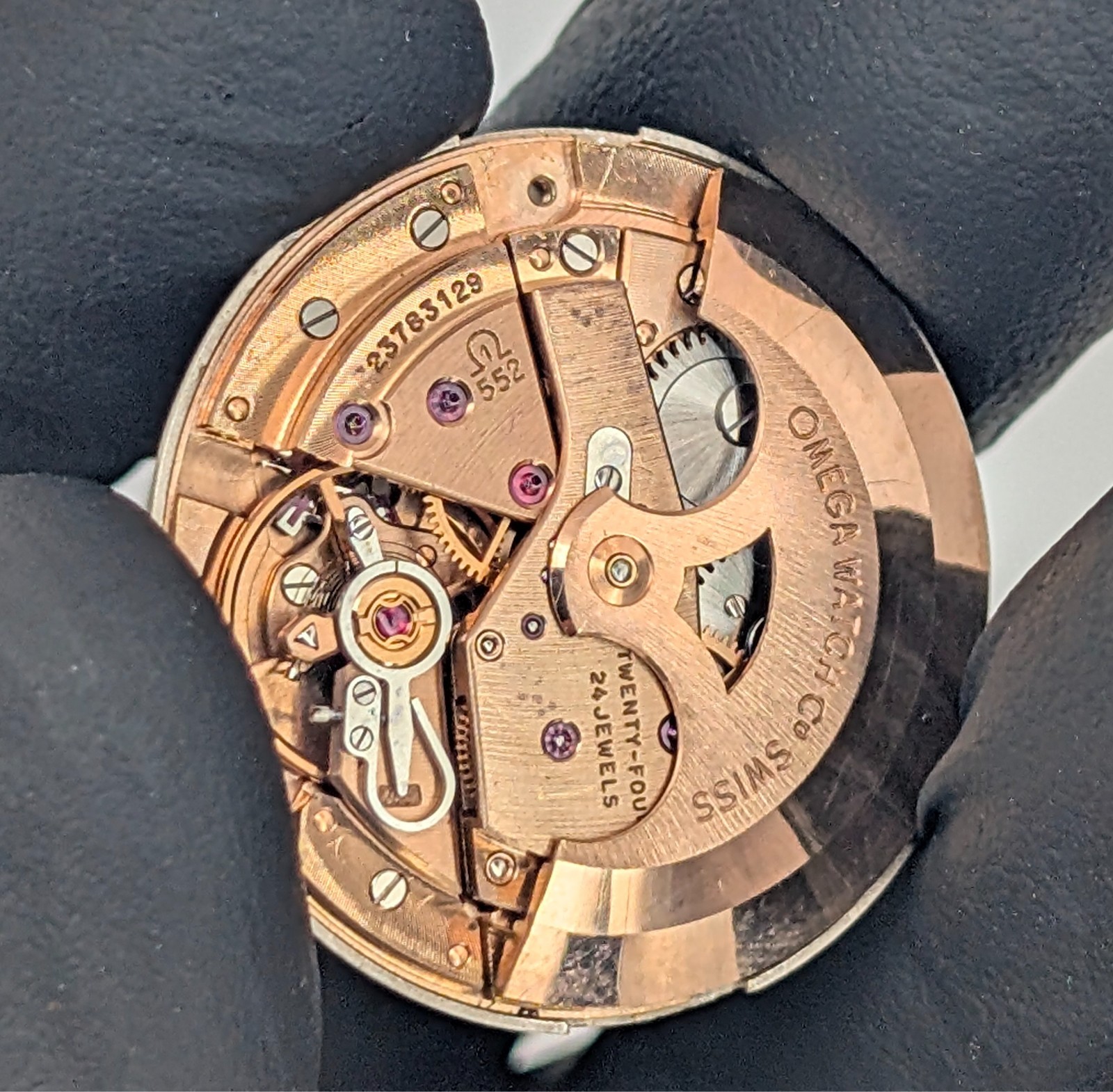 Omega Seamaster Automatik Kaliber 552 – Ø29mm – Creme/Gold Zifferblatt #3013