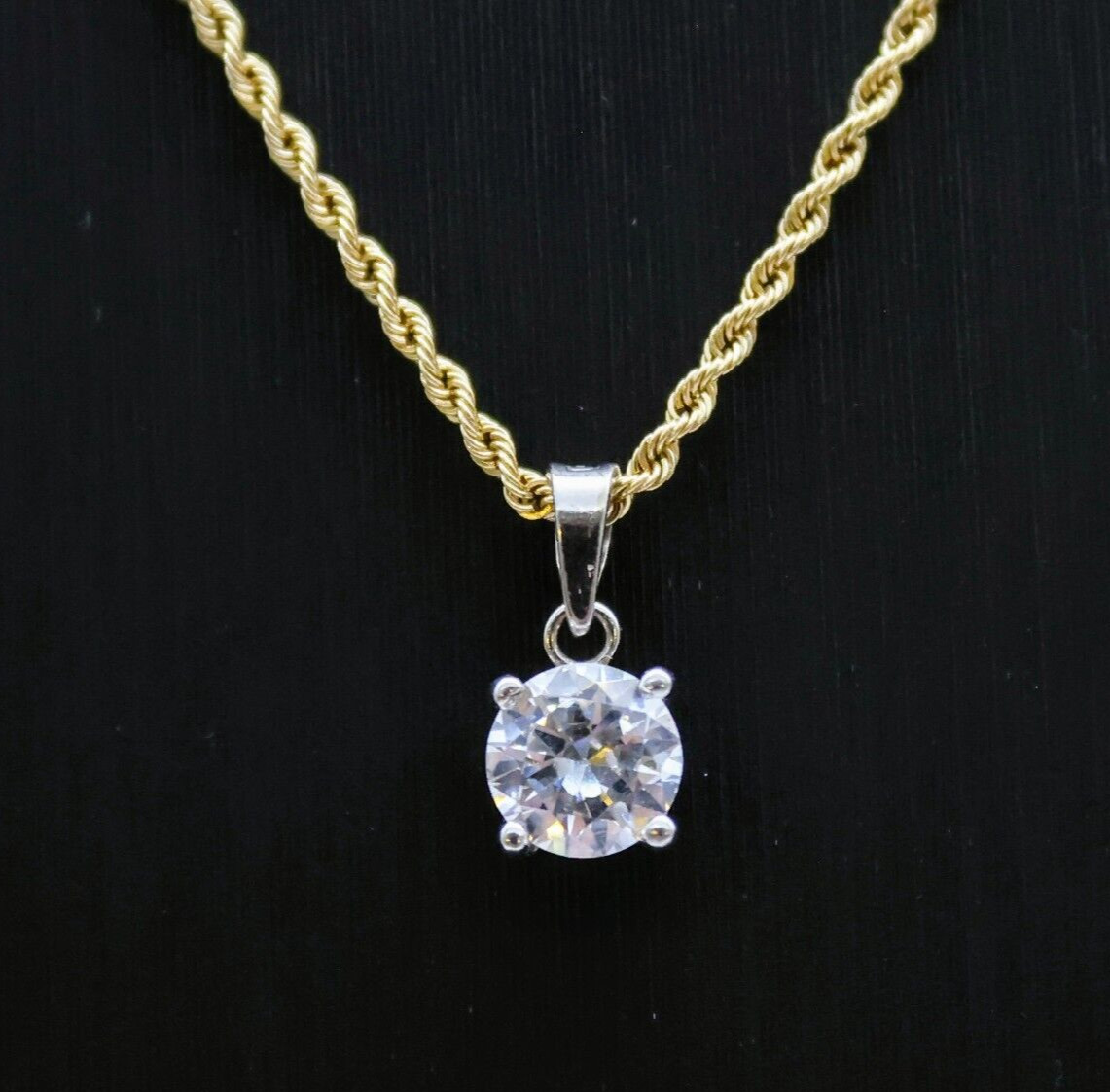 Zirkon Anhänger 585/14K 0,90Gramm Weißgold Edelstein #92