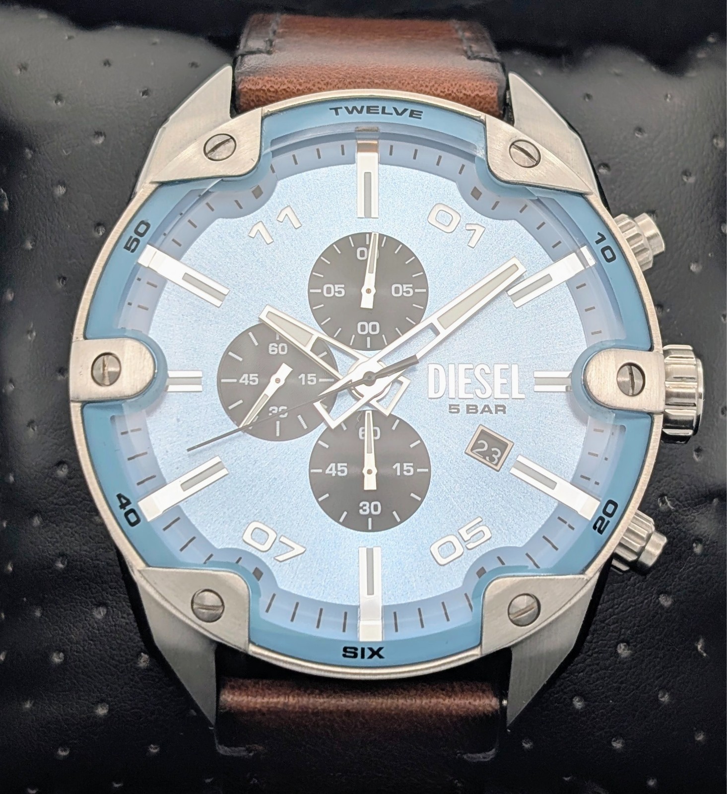 Diesel Spiked DZ-4606 – Ø49mm Herrenuhr Chronograph Quarz #3126