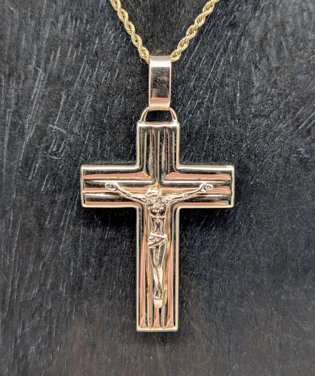 Anhänger Kreuz Jesus 585/14K Rosegold – 5,00g – für Halsketten #3153