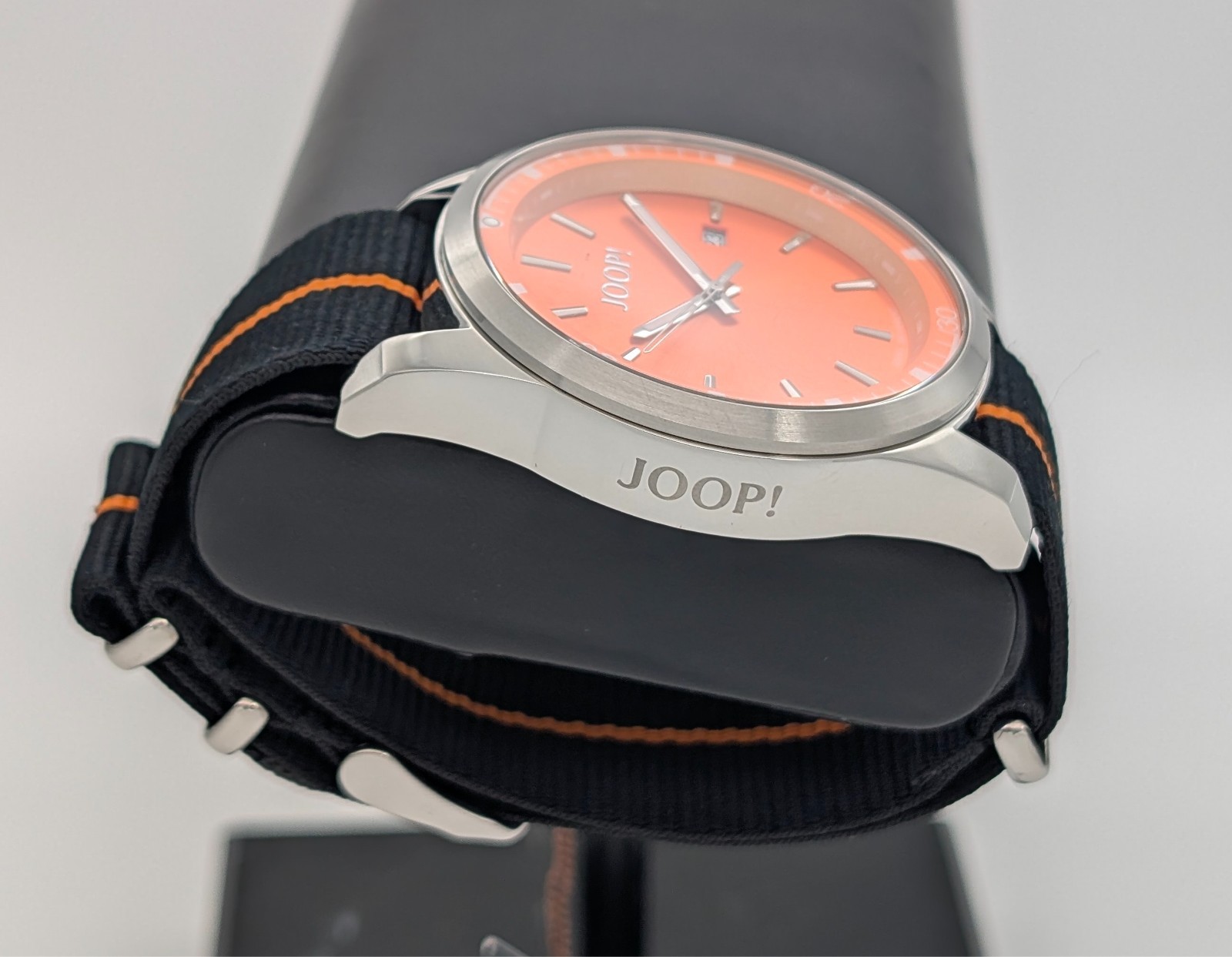 Joop 2035591 Armbanduhr – Ø45mm Quarz Stoffarmband #3136