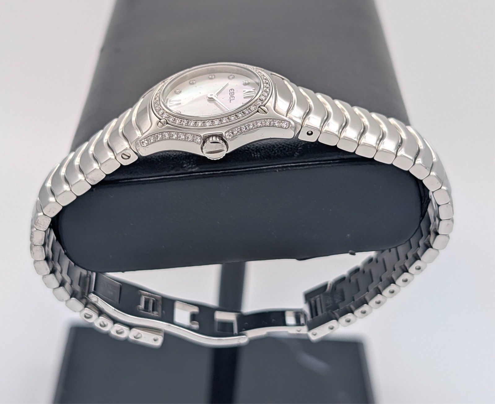 EBEL Diamond Classic Wave Perlmutt 9157F17-30 Quarz Uhr Ø24mm Damenuhr #3156