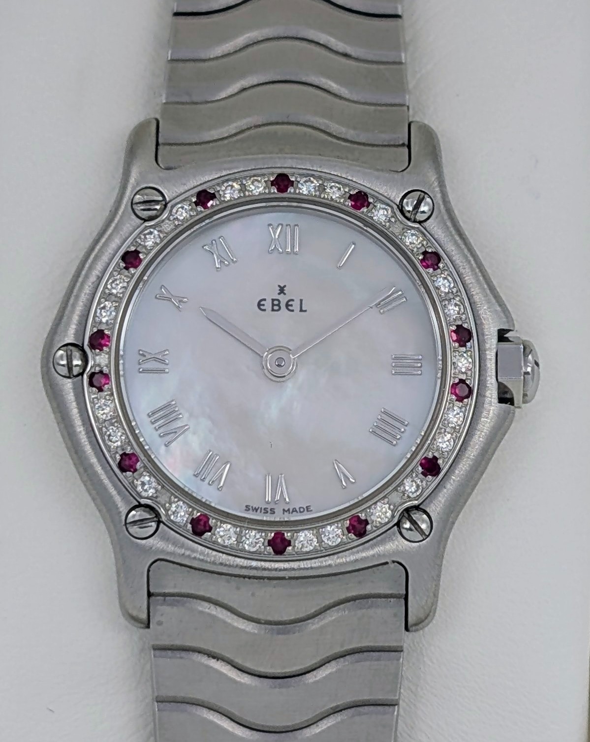 Ebel Classic 9157116-20 Rubin Bezel Quarz Uhr Ø24mm Damenuhr #3157