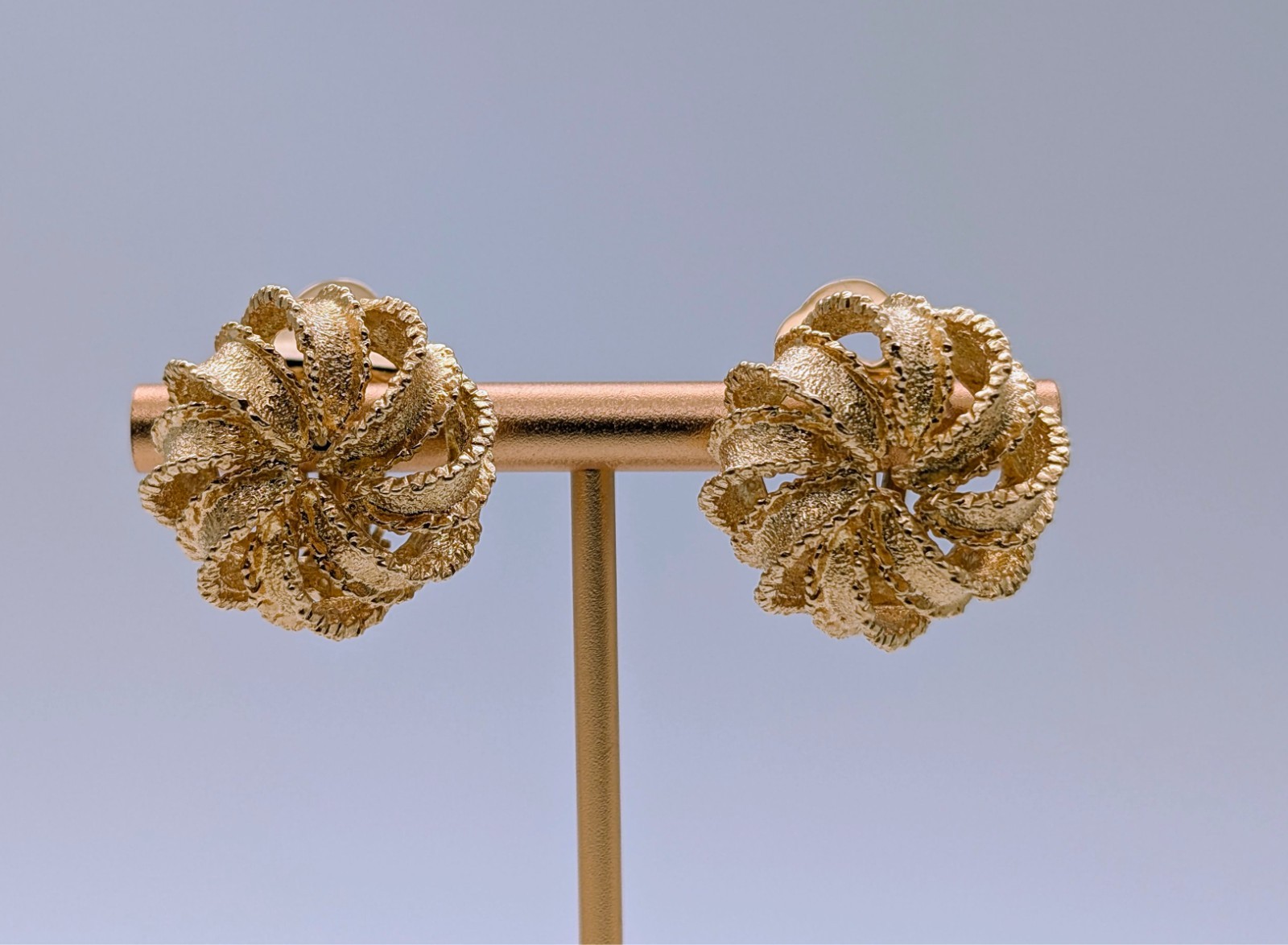 Blüten Clip-Creolen 750/18K Gelbgold 21,20g – Damen Creolen #3238
