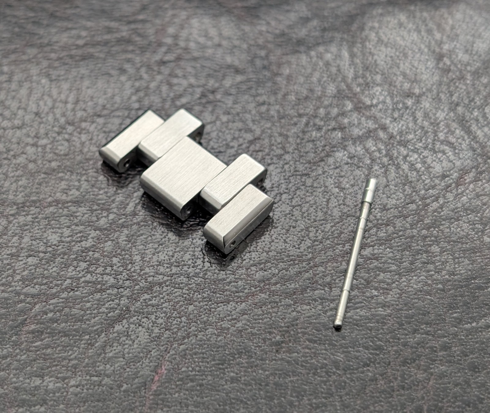 Maurice Lacroix AIKON -1 AI1108-SS002-630 Armband Element Glied Ø19,1mm #3260