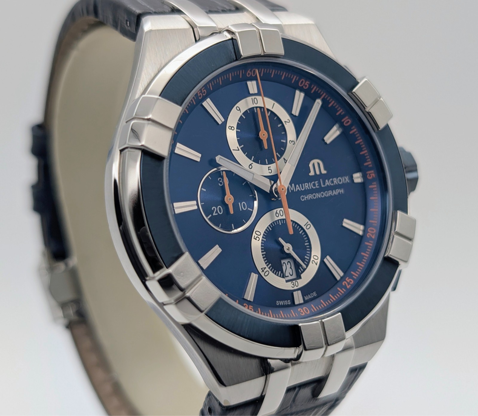 Maurice Lacroix AIKON AI1018-SS001 Uhr Ø44mm Quarz Herrenuhr Full Set #3370